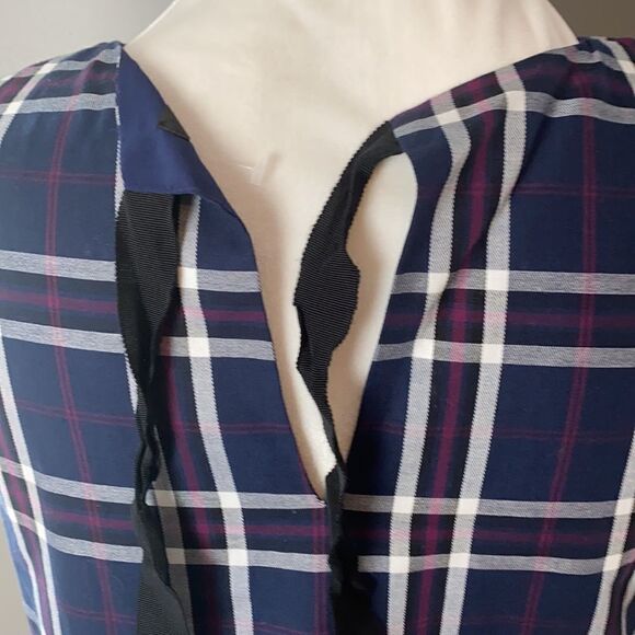 Halogen Top  - Picture 8 of 10